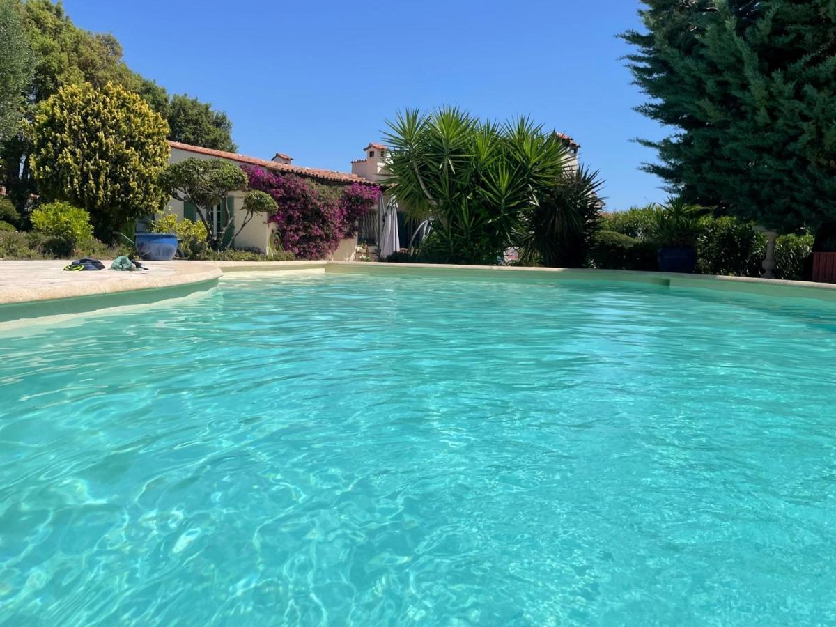 Вилла Domaine Des Tuilieres Avec Piscine Валлорис Экстерьер фото